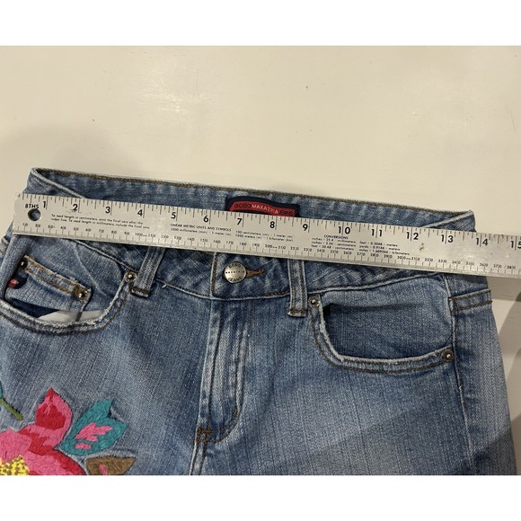 Y2K BCBG Maxazria Embroidered Jeans Flower 90s Boho Hippie Festival - Size 4 - Picture 11 of 14